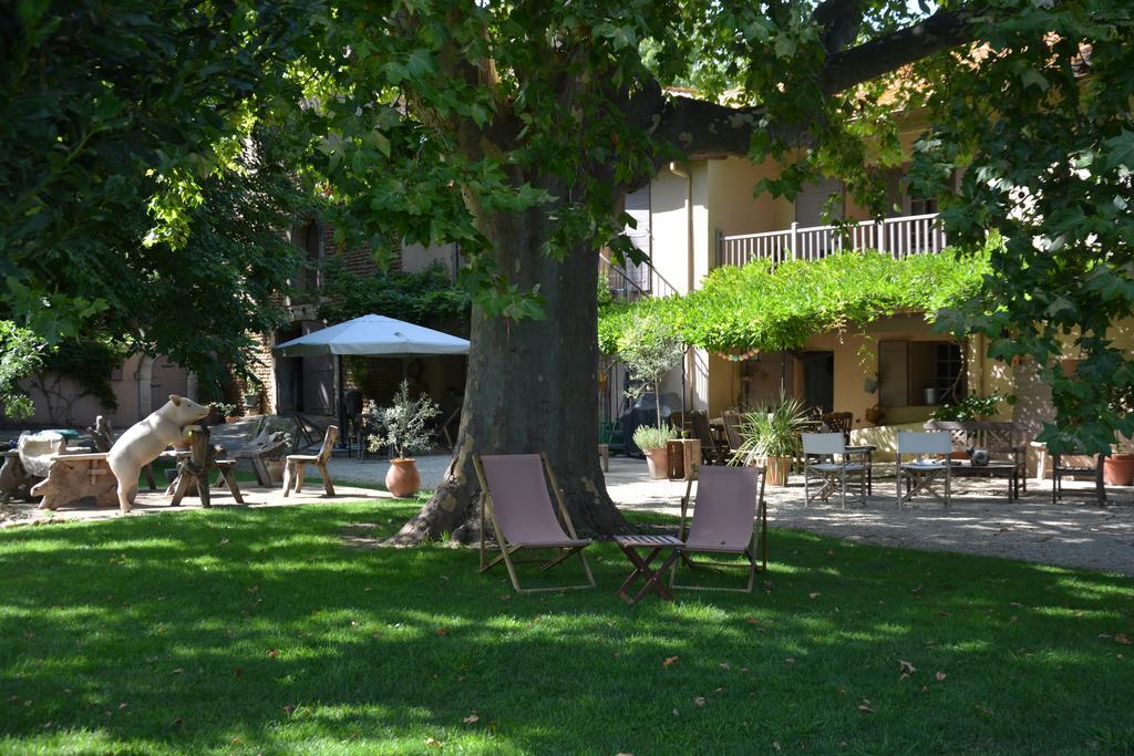 Le Mas De Gion Arles Exterior foto